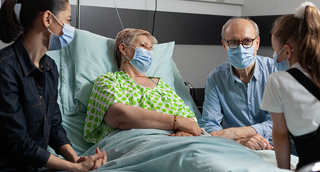 Clinical trial finds flexible visitation strikingly beneficial for ICU patients