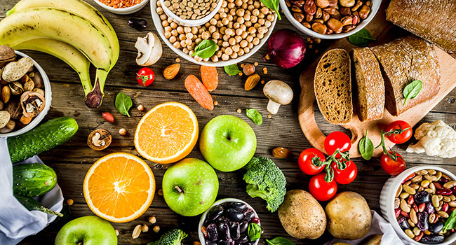Diets high in fruit, vegetables, and fiber appear to help people with UC